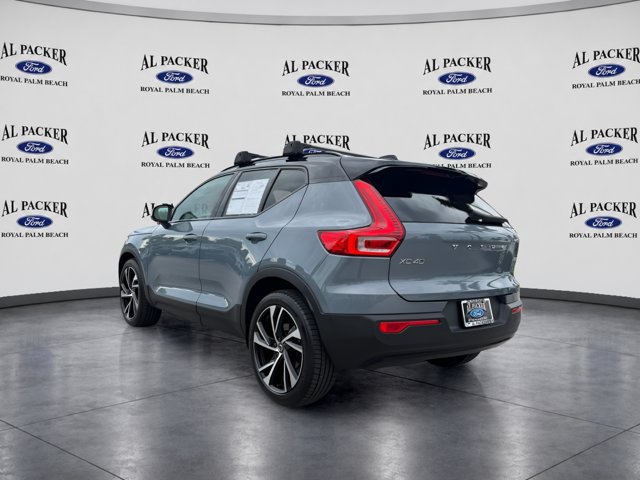 Used 2021 Volvo XC40 T5 R-Design w/ Advanced Package AWD/4WD image 9
