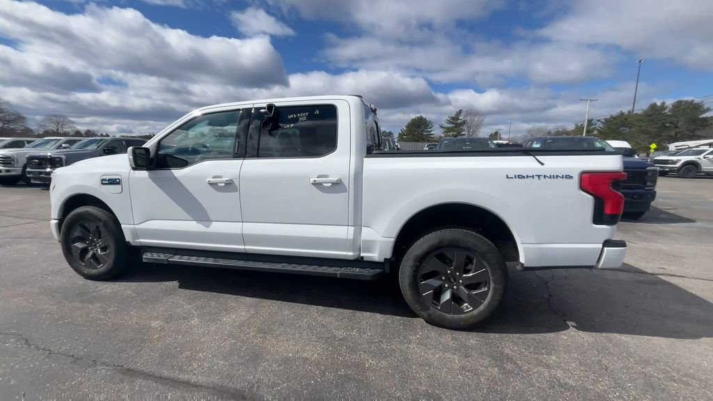 Certified 2025 Ford F150 Lightning Lariat AWD/4WD image 17