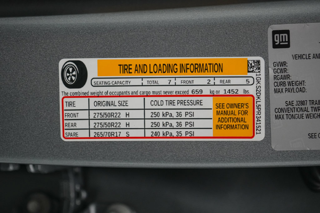 Used 2023 GMC Yukon Denali AWD/4WD image 38