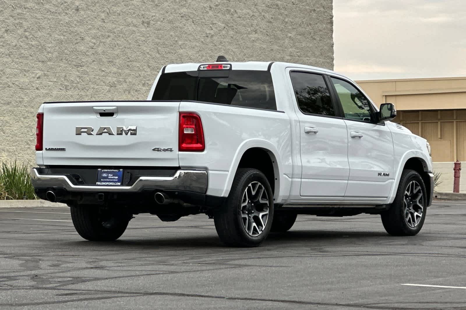 Used 2025 RAM 1500 Laramie AWD/4WD image 2