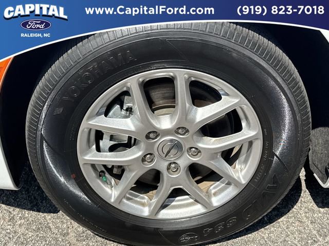 Used 2024 Chrysler Pacifica Touring-L FWD image 13