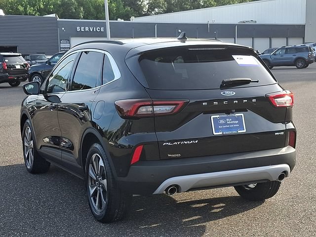 Certified 2023 Ford Escape Platinum w/ Premium Technology Package AWD/4WD image 4