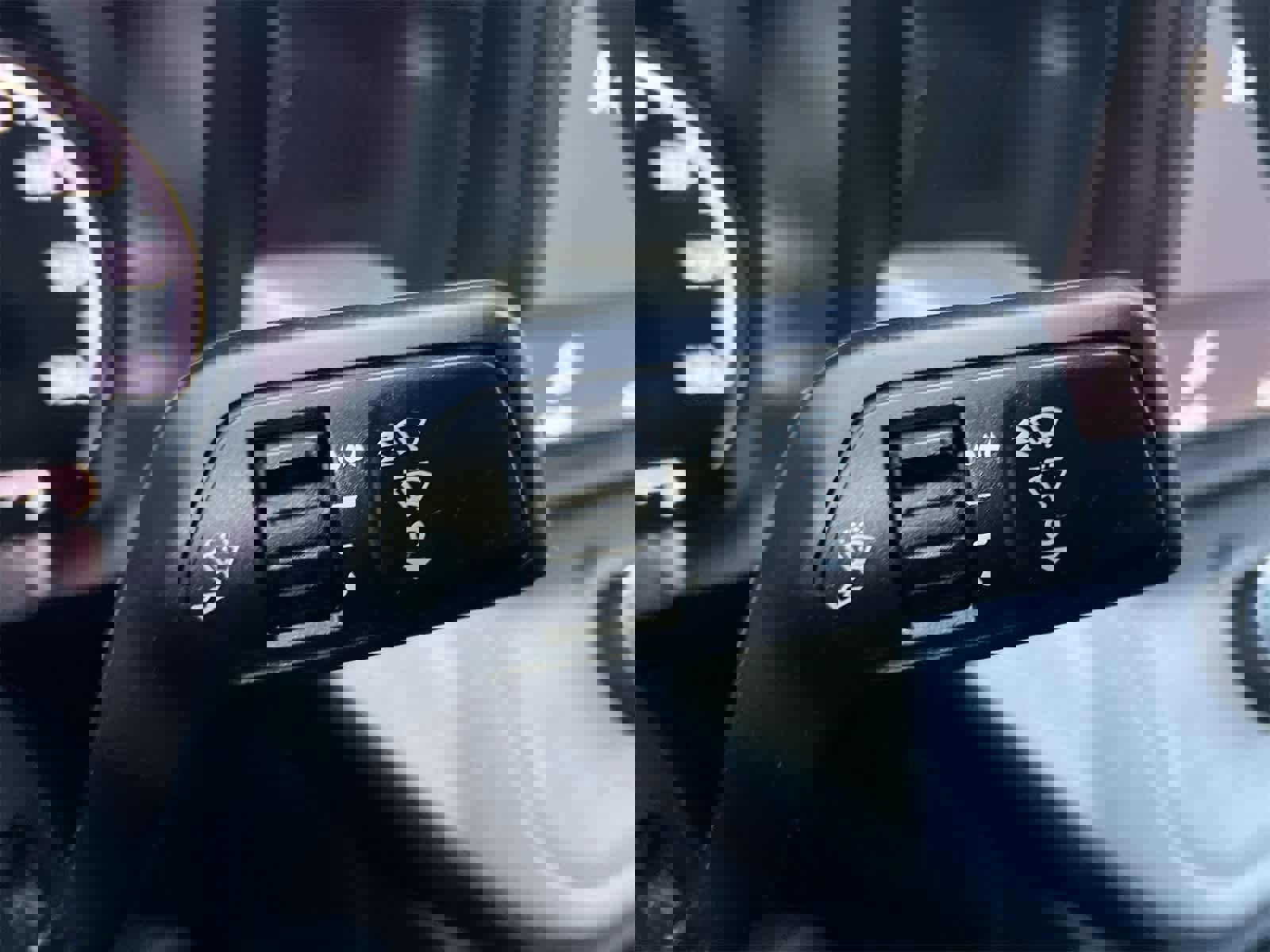 Certified 2022 Ford Maverick XLT w/ Equipment Group 300A Standard image 25