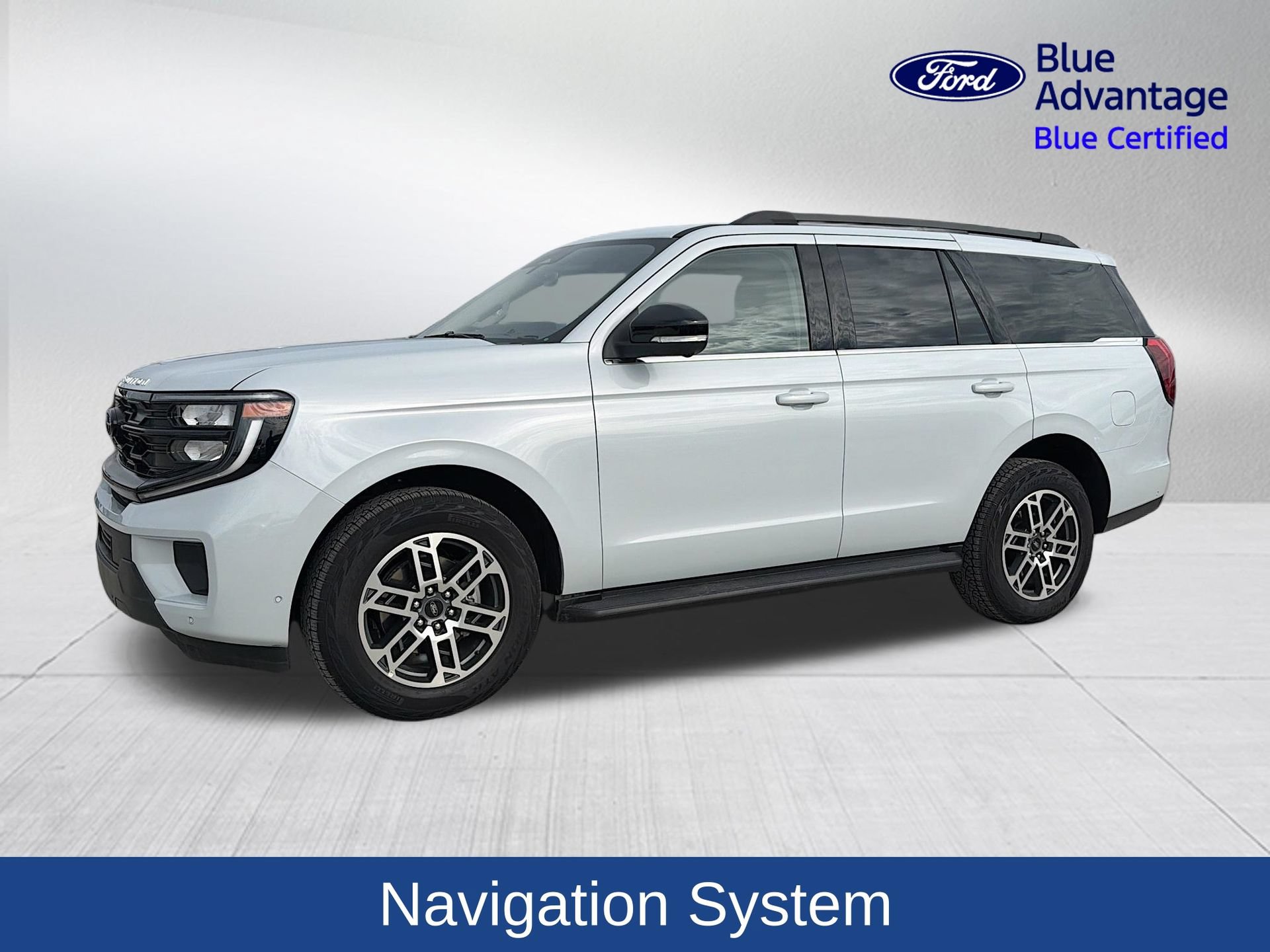 Certified 2025 Ford Expedition Active AWD/4WD image 1