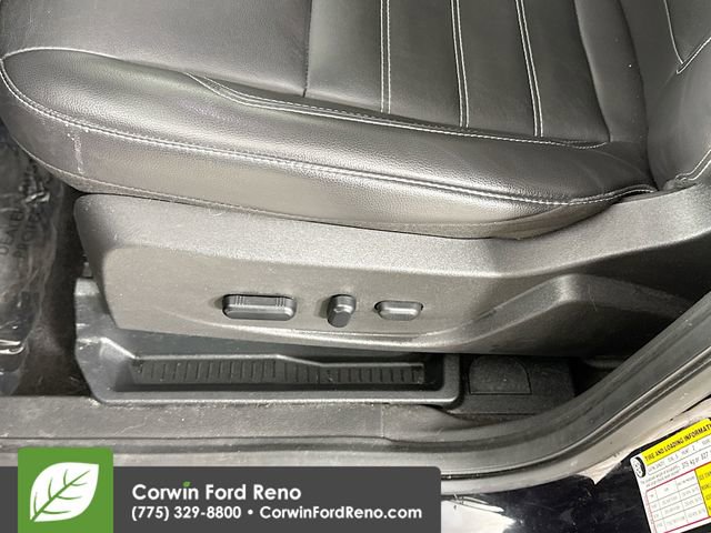 Certified 2019 Ford Escape Titanium AWD/4WD image 20