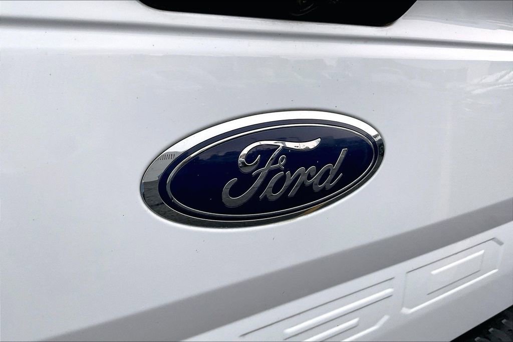 Certified 2020 Ford F150 XLT w/ XTR Package AWD/4WD image 31