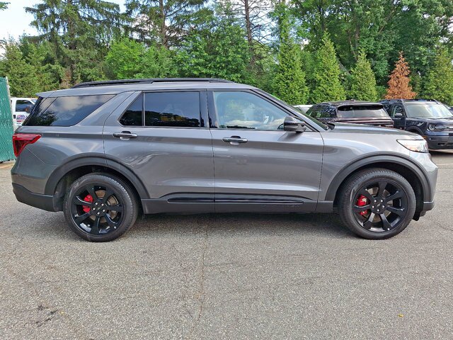 Certified 2023 Ford Explorer ST w/ Equipment Group 401A AWD/4WD image 18
