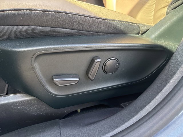 Certified 2022 Ford Escape SEL w/ Technology Package image 8