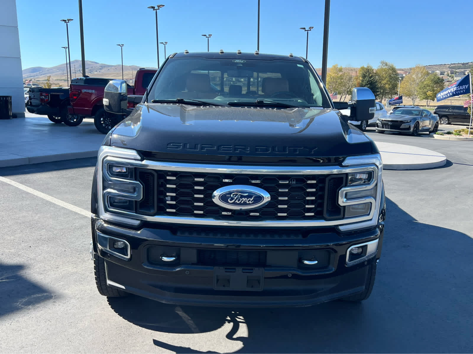 Certified 2024 Ford F450 Platinum w/ FX4 Off-Road Package AWD/4WD image 3