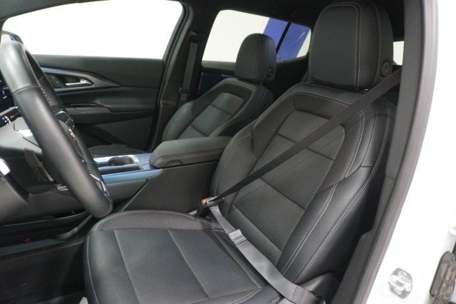 Used 2025 Chevrolet Equinox EV LT w/ Convenience Package FWD image 16