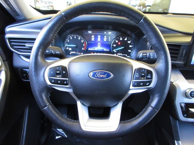 Certified 2023 Ford Explorer XLT w/ Equipment Group 202A AWD/4WD image 14