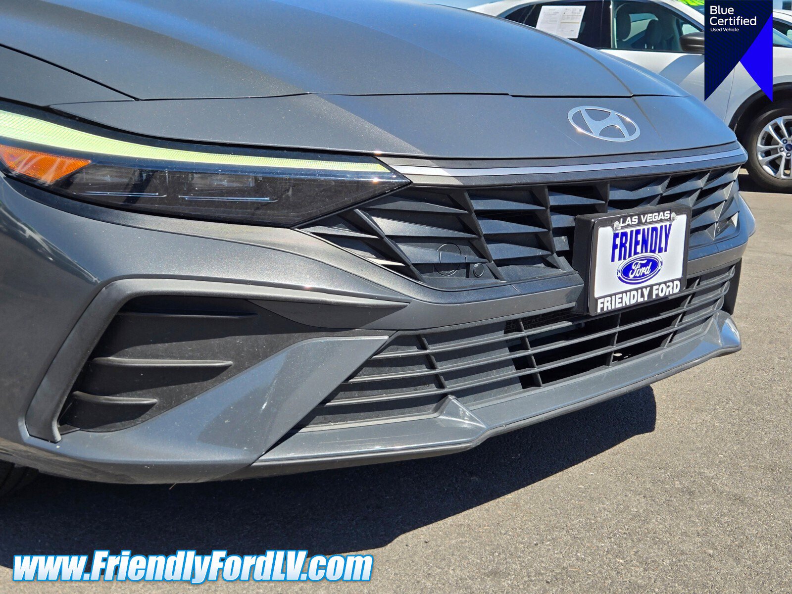 Used 2024 Hyundai Elantra SEL FWD image 2
