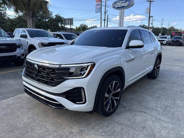 Used 2025 Volkswagen Atlas Cross Sport SEL Premium R-Line AWD/4WD image 3