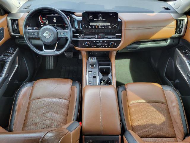 Used 2022 Nissan Pathfinder Platinum w/ Cargo Package image 19