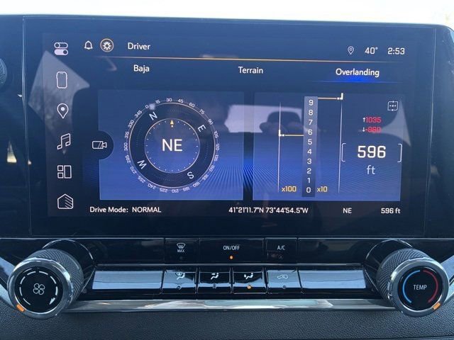 Used 2024 Chevrolet Colorado Trail Boss image 27