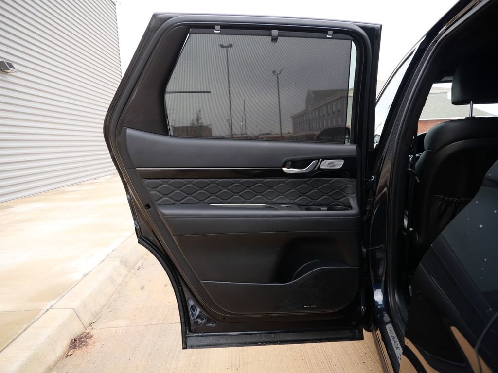 Used 2020 Hyundai Palisade Limited FWD image 14
