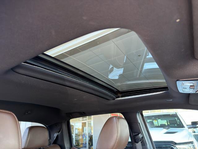 Used 2020 Toyota Tacoma Limited AWD/4WD image 15