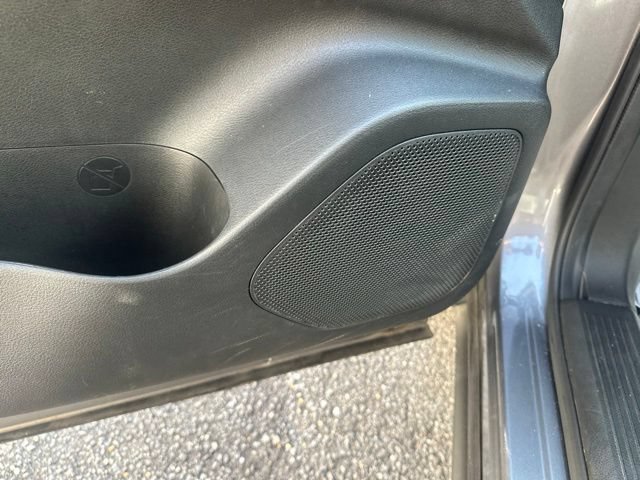 Used 2023 Nissan Rogue SV AWD/4WD image 15