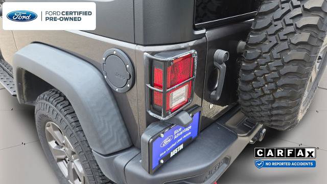 Used 2017 Jeep Wrangler Rubicon AWD/4WD image 33