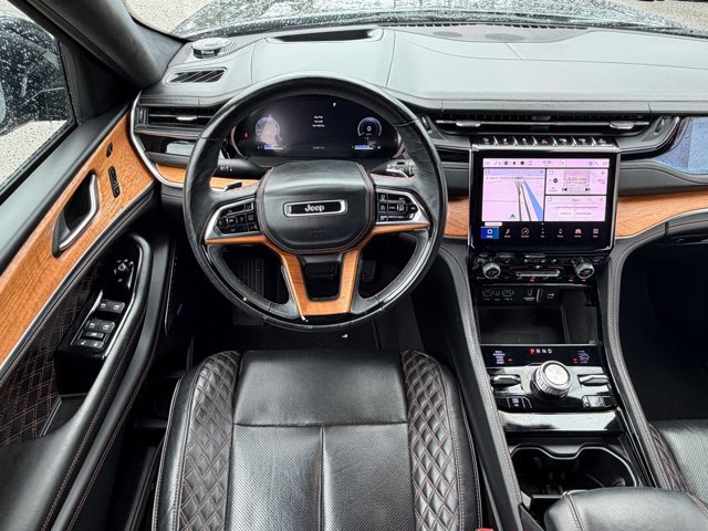 Used 2022 Jeep Grand Cherokee L Summit AWD/4WD image 24