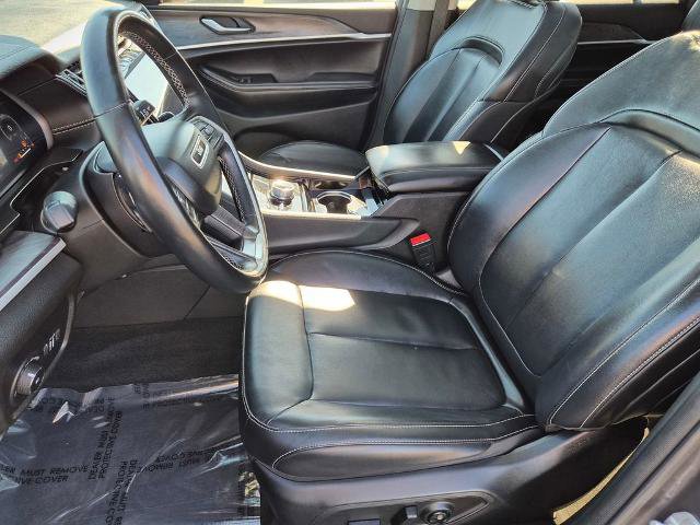 Used 2021 Jeep Grand Cherokee L Limited image 15