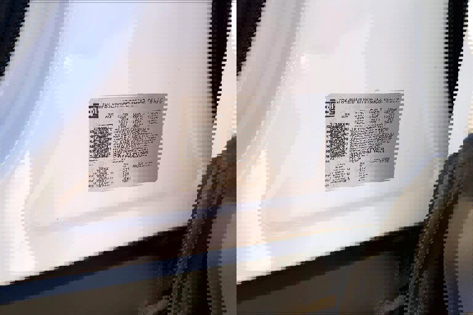 Used 2024 GMC Terrain AT4 image 37