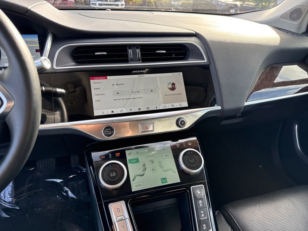 Used 2020 Jaguar I-PACE SE image 19