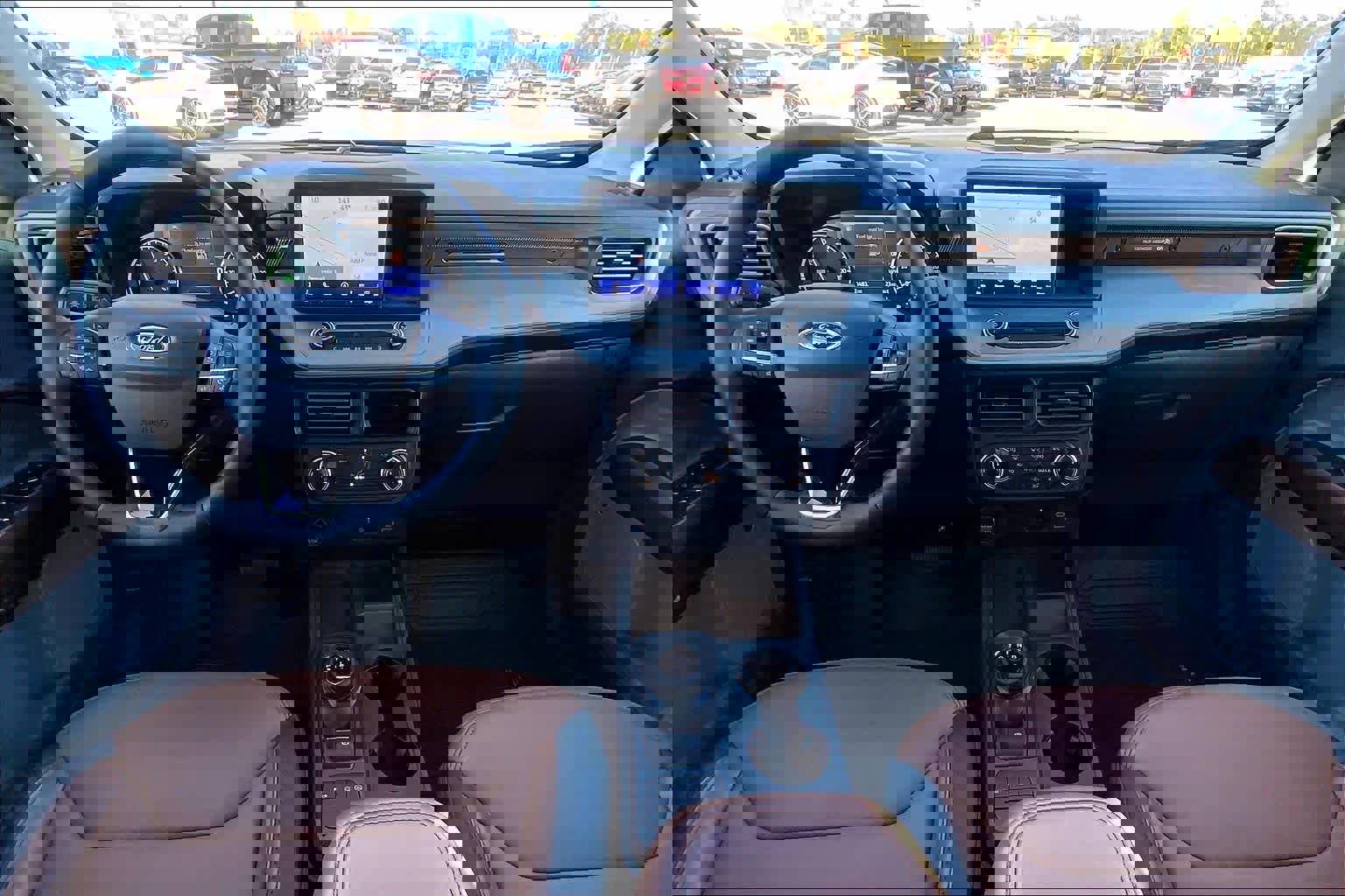 Certified 2024 Ford Maverick Lariat image 13