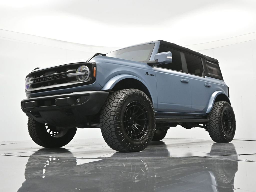 Certified 2023 Ford Bronco Outer Banks AWD/4WD image 3