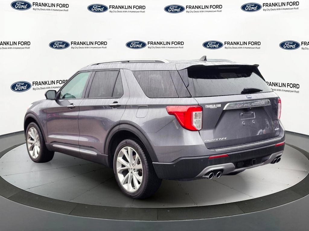 Certified 2022 Ford Explorer Platinum w/ Equipment Group 601A AWD/4WD image 3