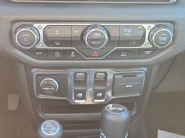 Used 2024 Jeep Wrangler Sport S image 32