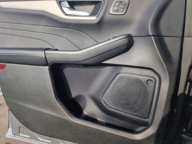 Certified 2024 Ford Escape Platinum image 14