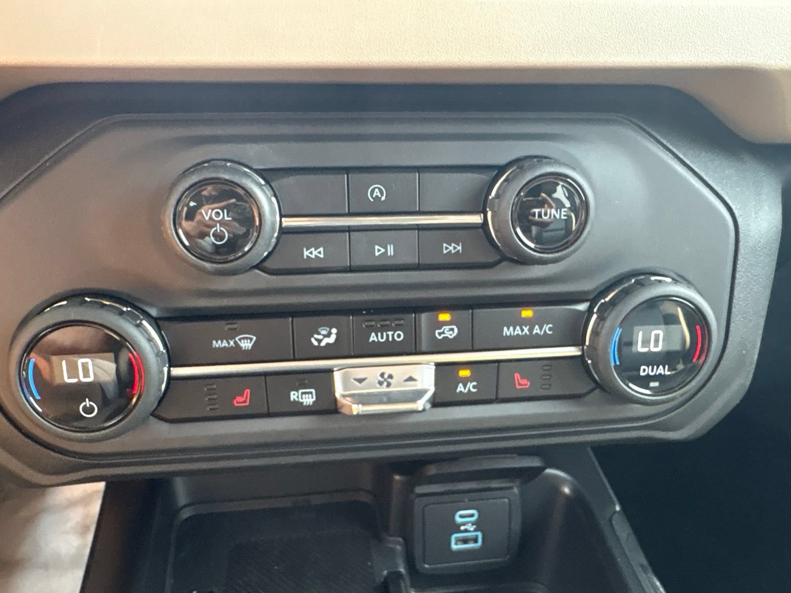 Certified 2025 Ford Bronco Big Bend AWD/4WD image 27