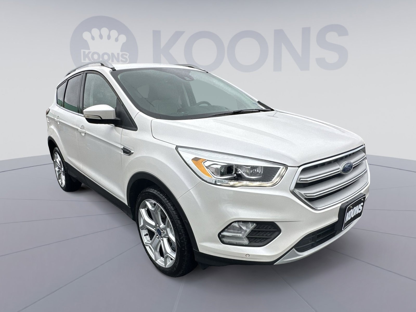 Certified 2019 Ford Escape Titanium AWD/4WD image 2