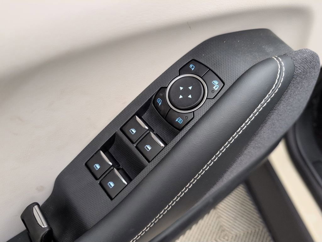 Certified 2025 Ford Mustang Mach-E Premium image 37