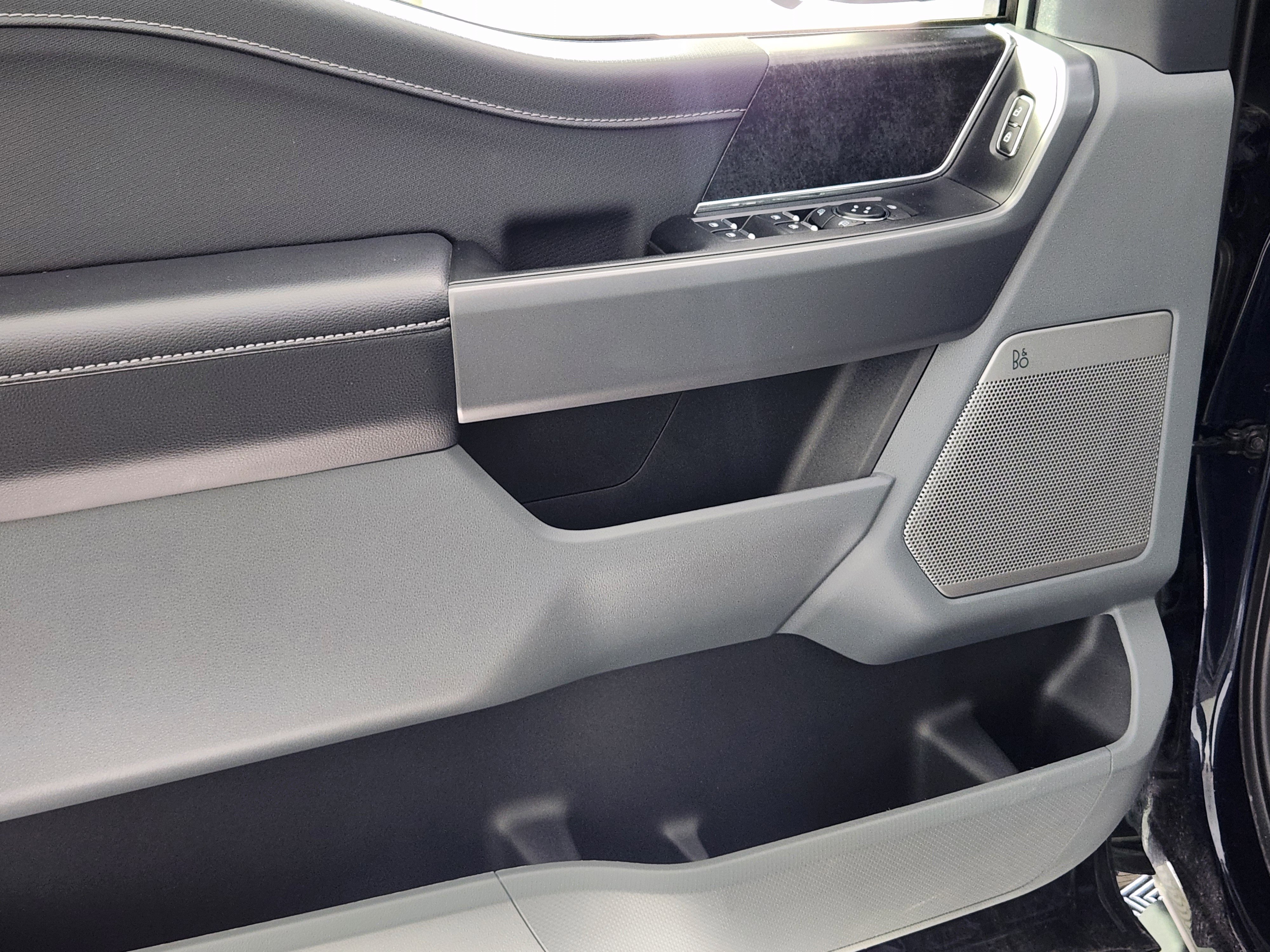 Certified 2025 Ford F150 Lightning Flash image 17