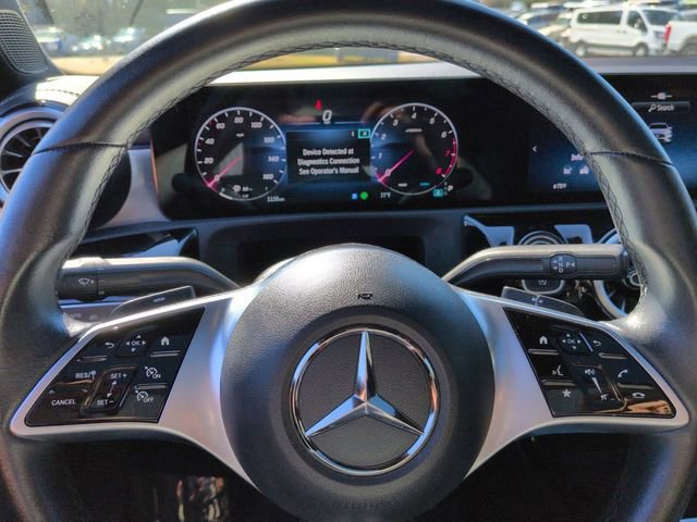 Used 2025 Mercedes-Benz CLA 250 4MATIC image 32
