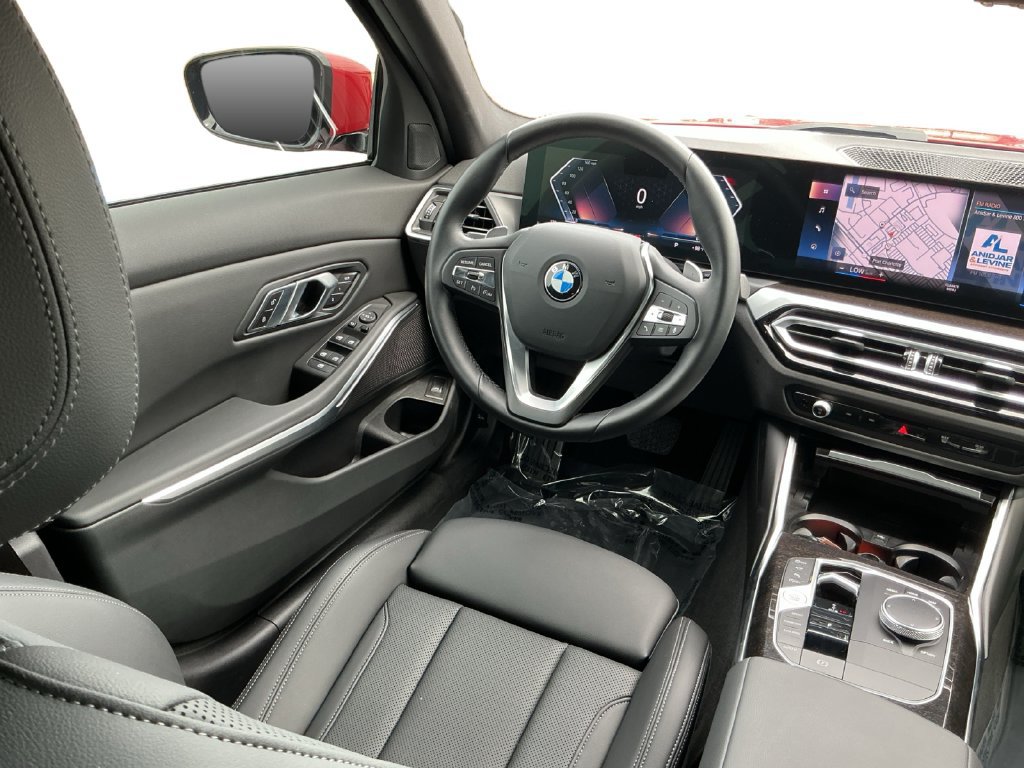 Used 2023 BMW 330i Sedan w/ Parking Assistance Package RWD image 31
