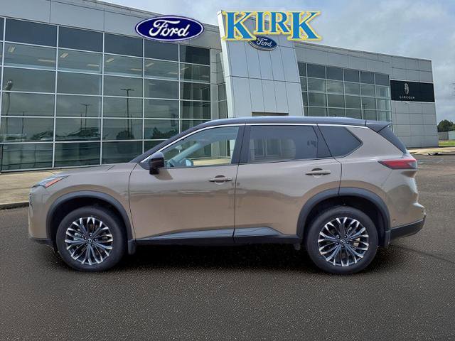 Used 2025 Nissan Rogue SL w/ Tech Package AWD/4WD image 2