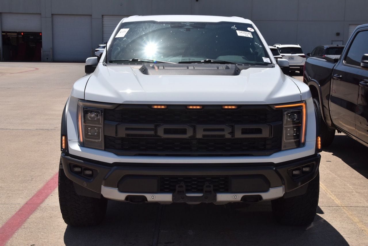 Certified 2023 Ford F150 Raptor w/ Raptor Carbon Fiber Package AWD/4WD image 3