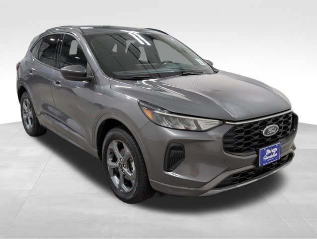 Certified 2024 Ford Escape ST-Line w/ Tech Pack #1 AWD/4WD image 17