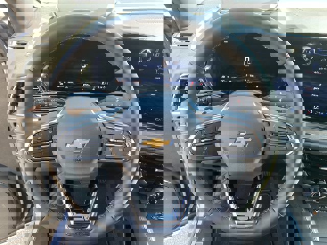 Used 2025 Chevrolet Tahoe High Country image 14