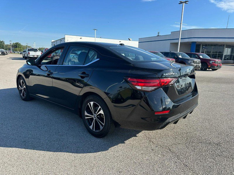 Used 2021 Nissan Sentra SV image 3