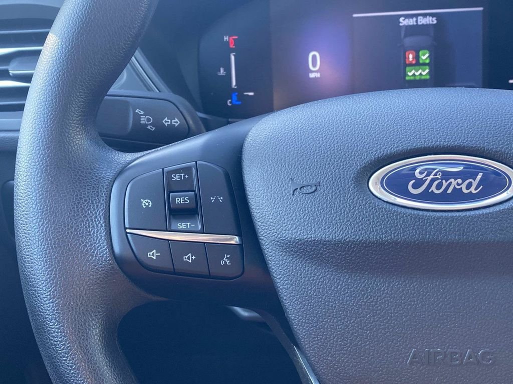 Certified 2025 Ford Escape Active FWD image 31