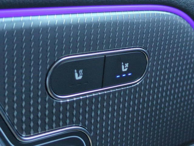 Used 2021 Mercedes-Benz GLB 250 4MATIC image 25