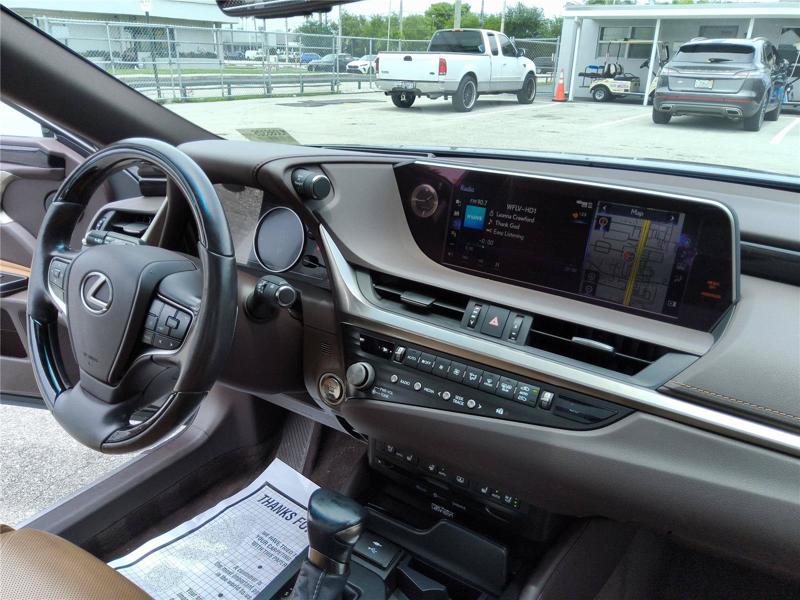 Used 2021 Lexus ES 350 Ultra Luxury FWD image 29