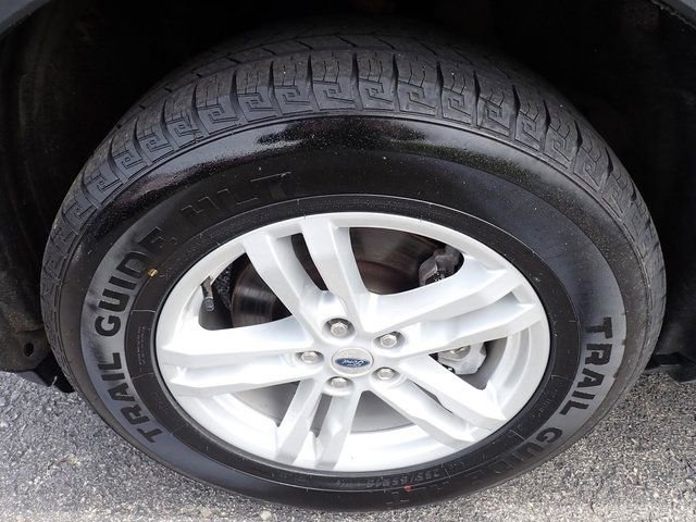Certified 2021 Ford Explorer XLT w/ Equipment Group 202A AWD/4WD image 14
