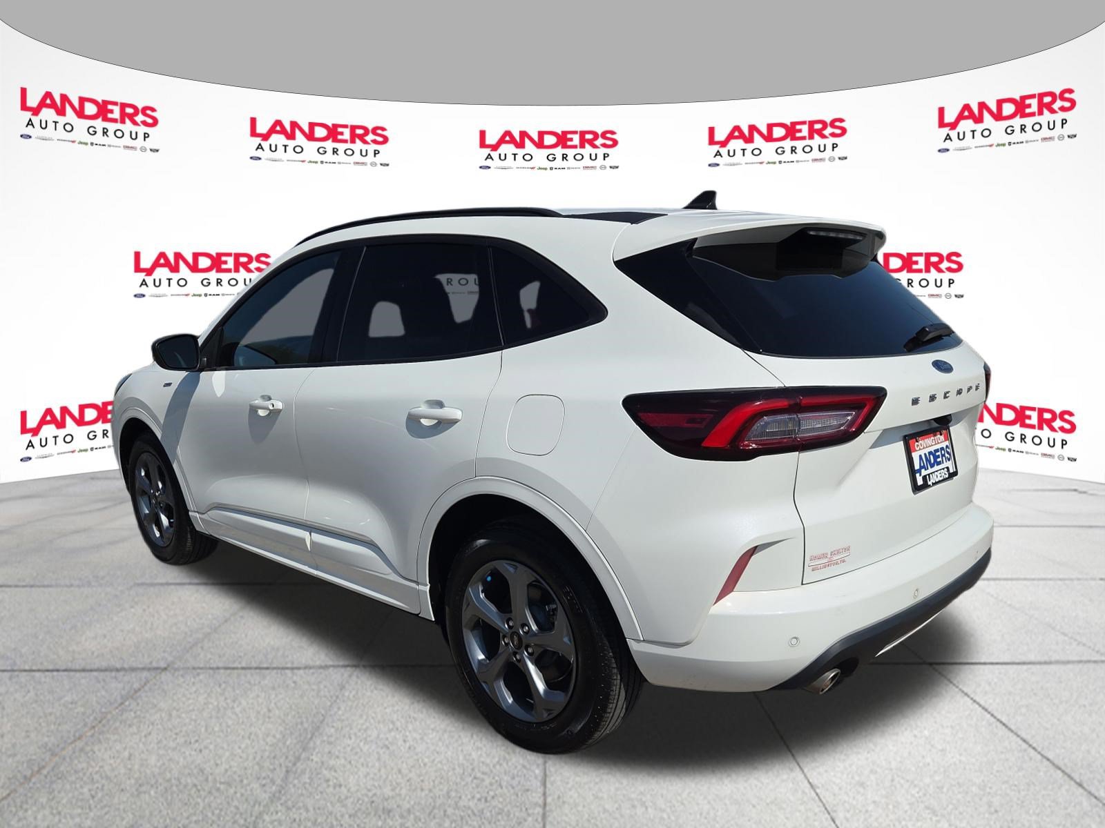 Certified 2024 Ford Escape ST-Line FWD image 5