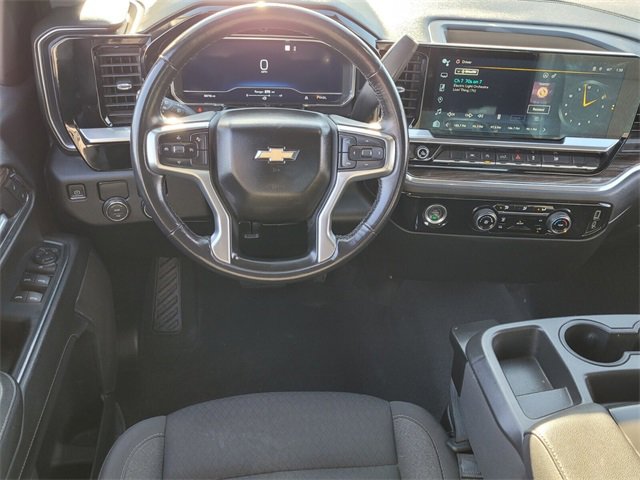 Used 2023 Chevrolet Silverado 1500 LT image 10