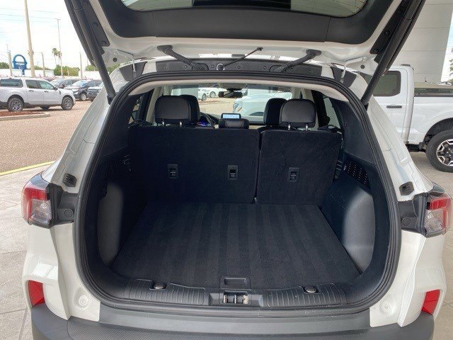 Certified 2022 Ford Escape Titanium w/ Titanium Elite Package image 7